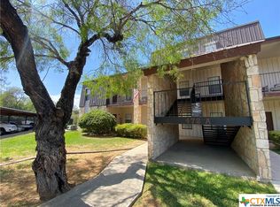 472 Seele St APT 5, New Braunfels, TX 78130