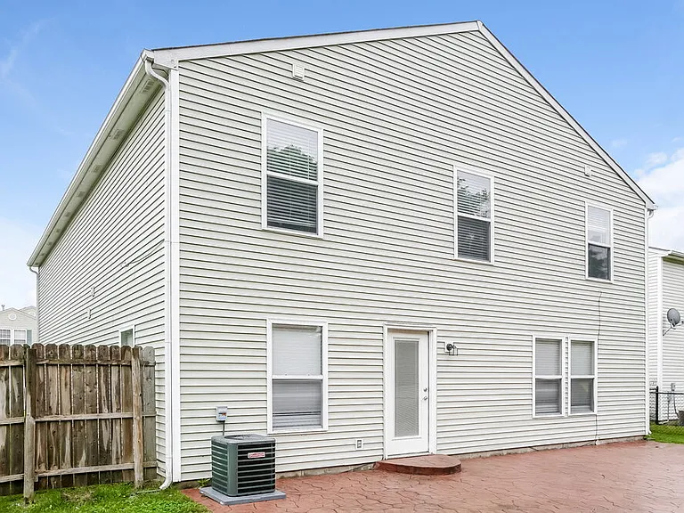 6336 Alonzo Dr — Photo 17