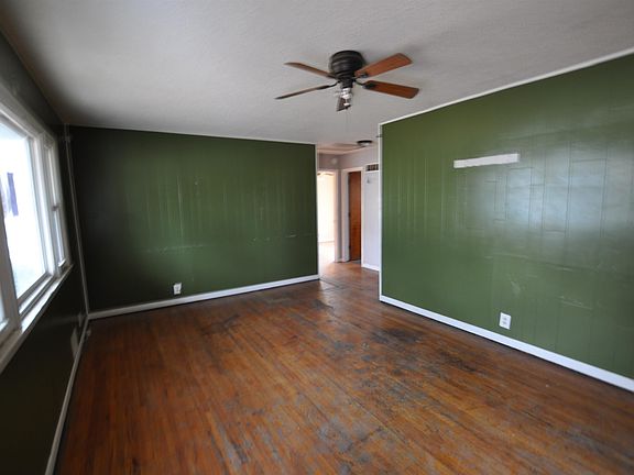 3rd image of 6639 N Kerman St