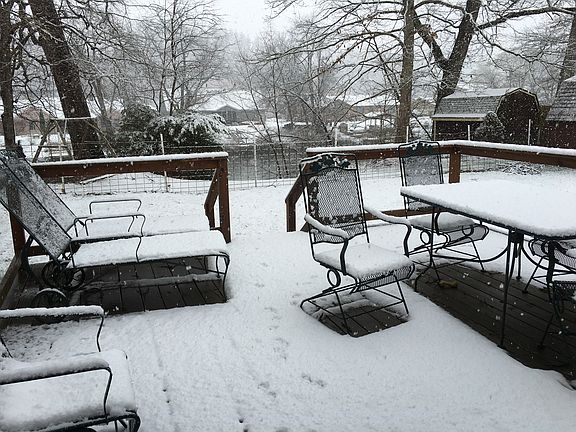 2nd image of 111 Riverview Dr