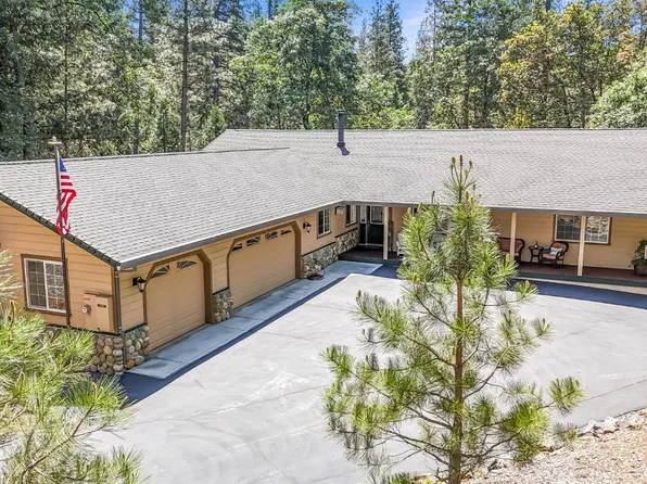 6152 Hillcrest Ct, Foresthill, CA 95631