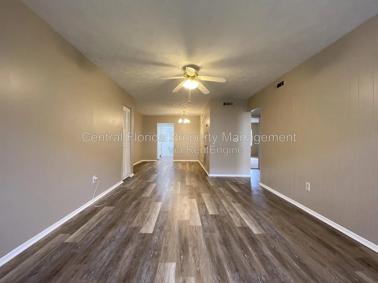 2 bed, 2.0 bath, 971 sqft, $1,575 — Photo 3