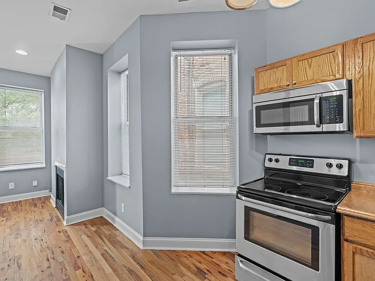 912-916 Lafayette Ave #914A — Photo 9