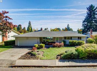 1400 NW Thomsen Ln, McMinnville, OR 97128