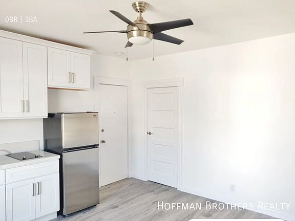 2nd image of 805 S Centre St APT 1