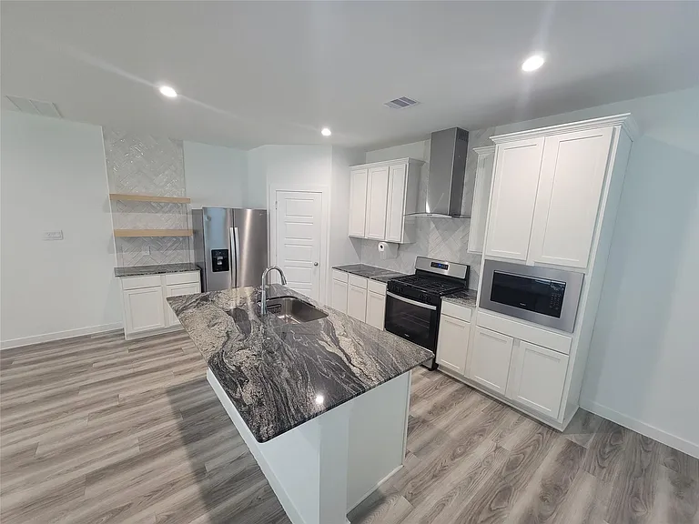 2934 Needham Garden Ln — Photo 6