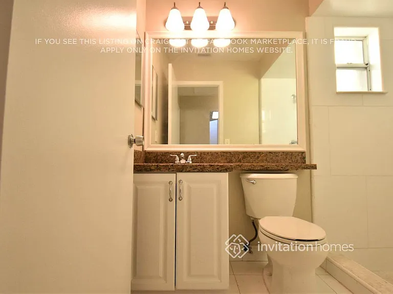 10061 SW 222nd St — Photo 12