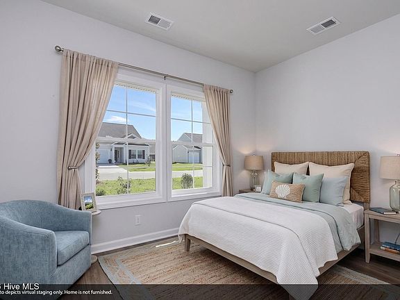 4th image of 3477 NW Whaley Way