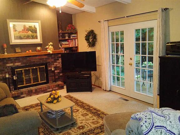 2nd image of 311 Bel Aire Dr