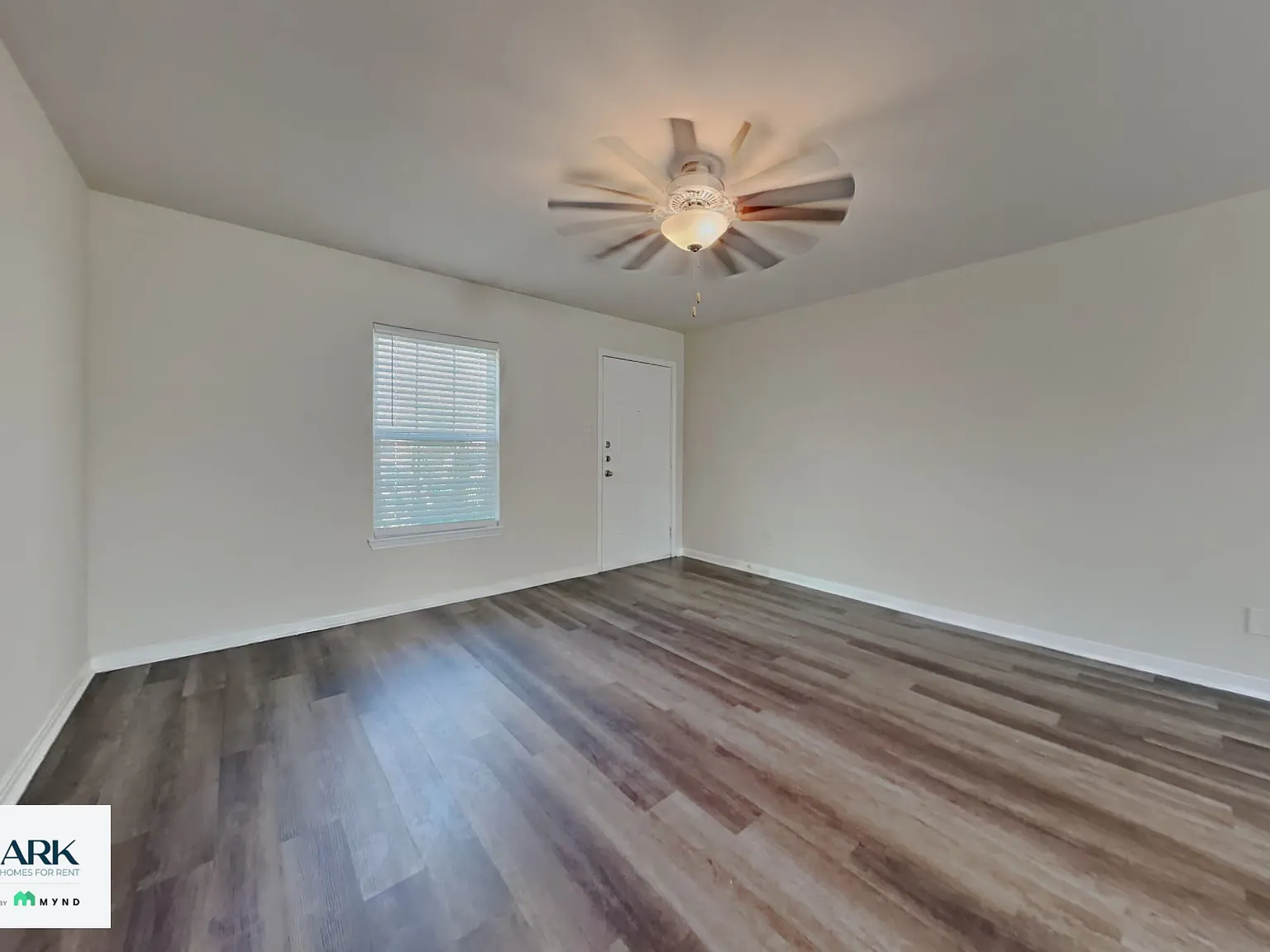 3 bed, 2.0 bath, 1525 sqft, $1,849 — Photo 4