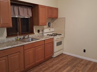 318 S Main St, Manville, NJ 08835