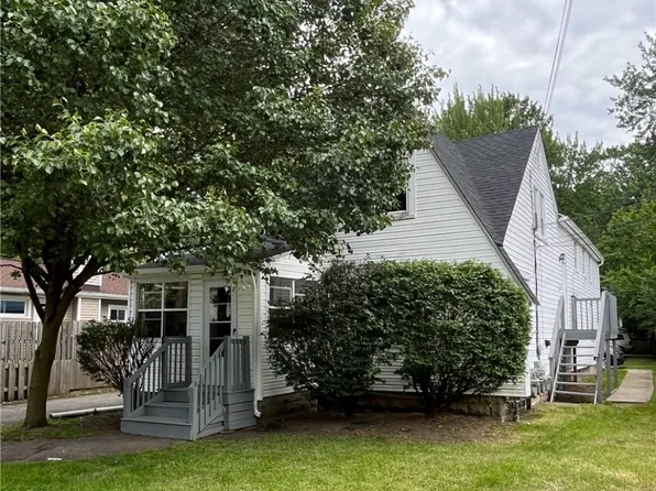 357 West St, Berea, OH 44017