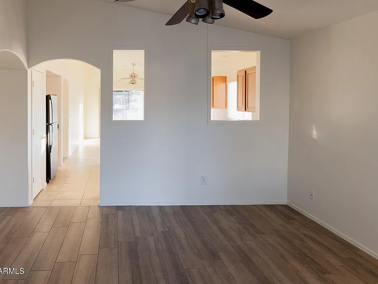 1759 W Wilson Ave — Photo 2