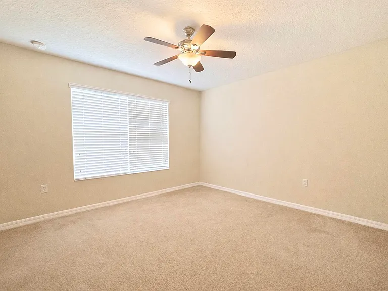 4410 Pine Gold Ave — Photo 18