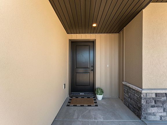 3rd image of 1106 Ira Burton Rd