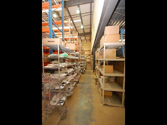 4th image of 2 De Bush Ave Unit A8