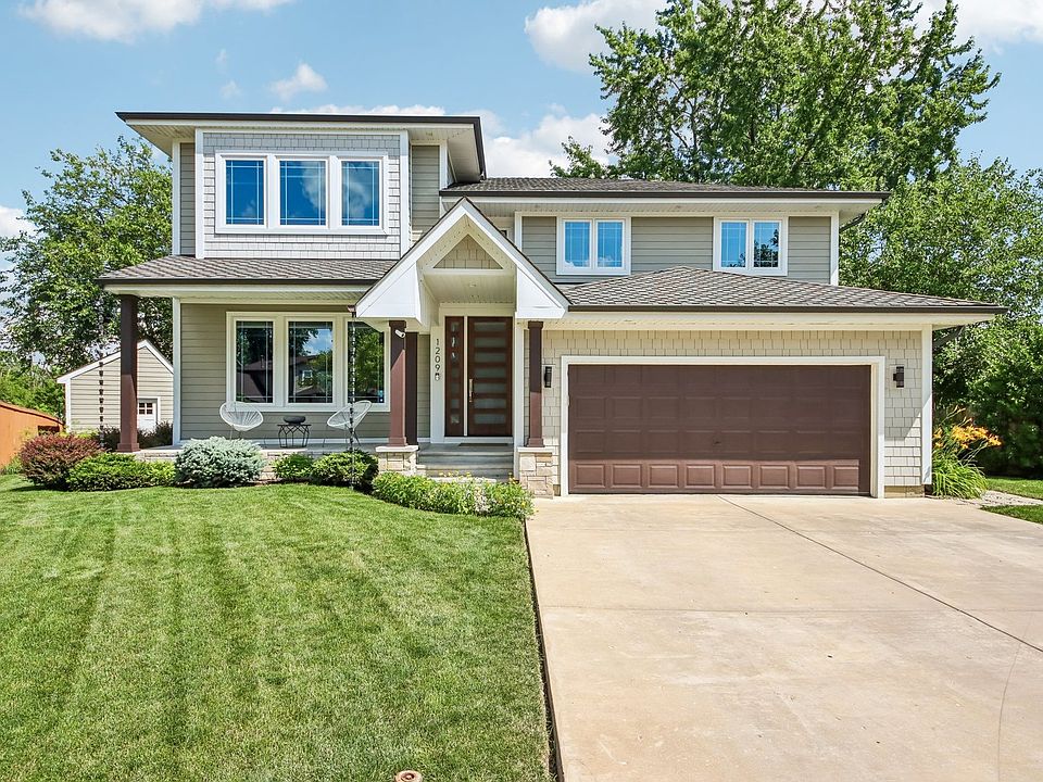 1st image of 1209 Diane Ln