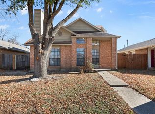618 Las Brisas Dr, Mesquite, TX 75149