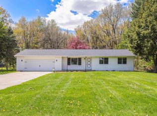 52046 Nancy Ln, Three Rivers, MI 49093