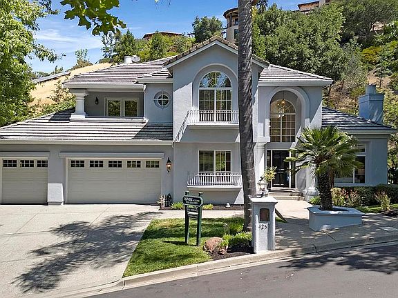 2nd image of 4253 Golden Oak Ct