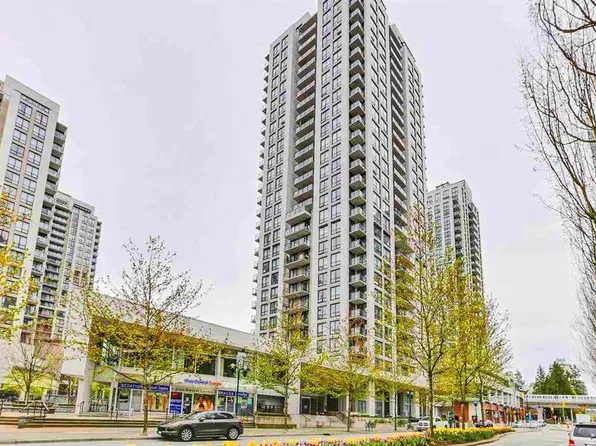 2978 Glen Dr #1104, Coquitlam, BC V3B 0C3