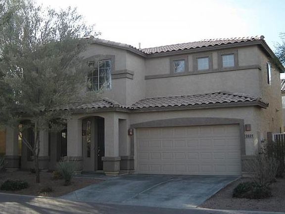 3rd image of 2621 E Indian Wells Pl