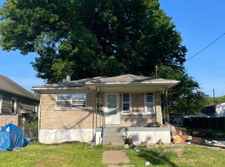 3670 Craig Ave, Louisville, KY 40215