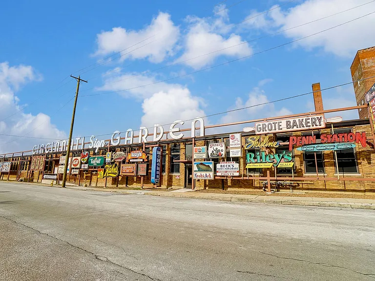 Machine Flats — Photo 7