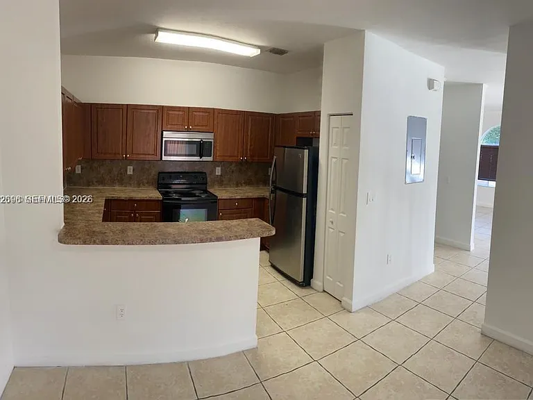 2991 NW 36th Way — Photo 4