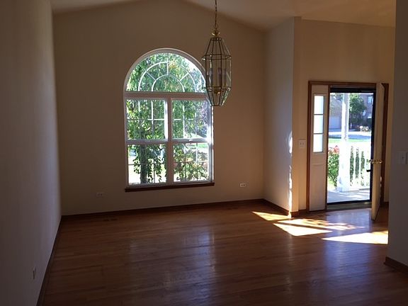 3rd image of 13135 Blackstone Ln