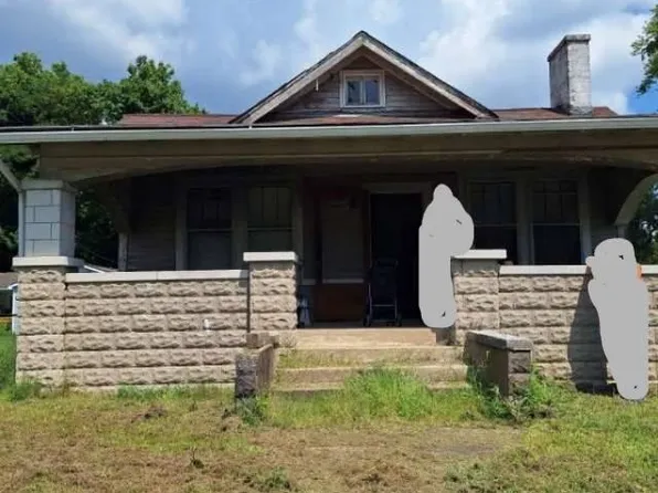 635 Elizabeth St, Paducah, KY 42003