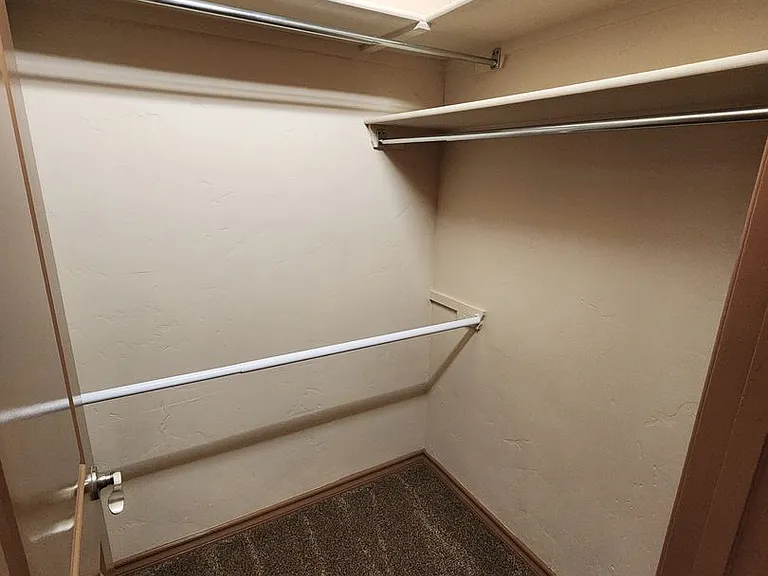 4189 Capistrano Ave — Photo 32