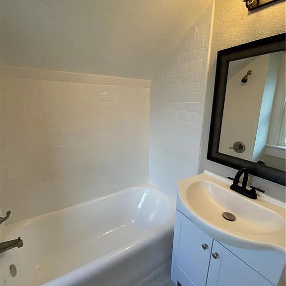 316 Roselynn Ln — Photo 10