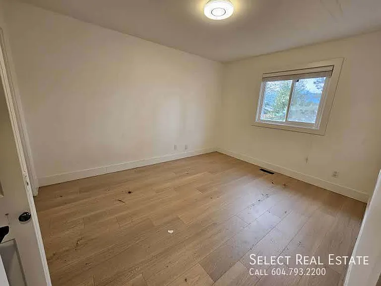 46330 Chilliwack Central Rd #A — Photo 9
