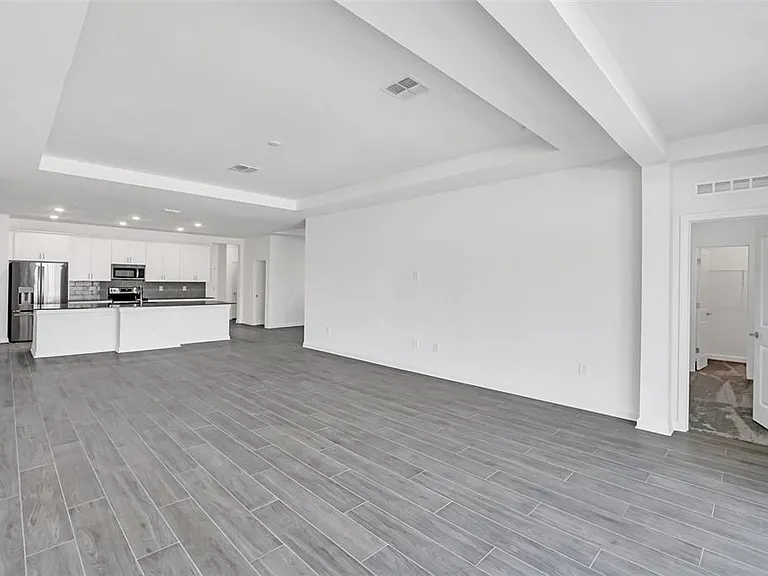 5768 Stephens Rd — Photo 16