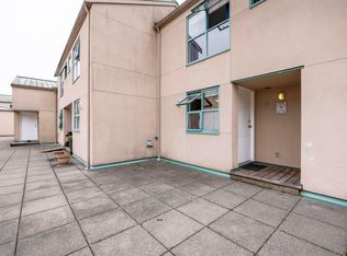 3200 Westwood St #10, Pt Coquitlam, BC V3C6C7