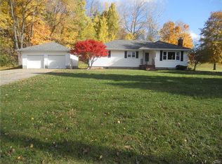 6898 Chestnut Ridge Rd, Auburn, NY 13021