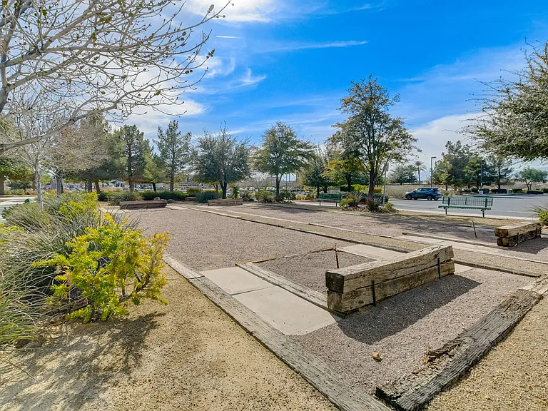 7925 Fantail Dr — Photo 53