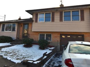 123 Carbon St, Easton, PA 18045