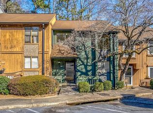 102 Fernbanks Ct #102, Athens, GA 30605
