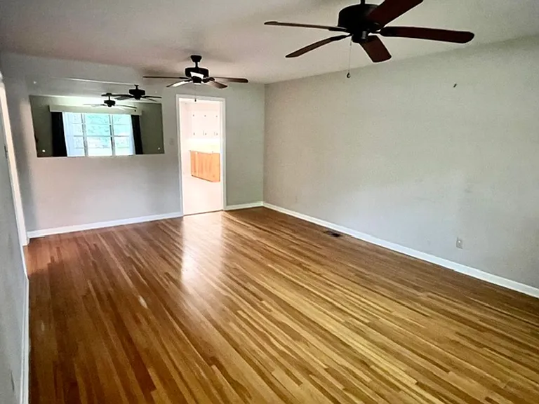 10 Talmage Dr — Photo 18
