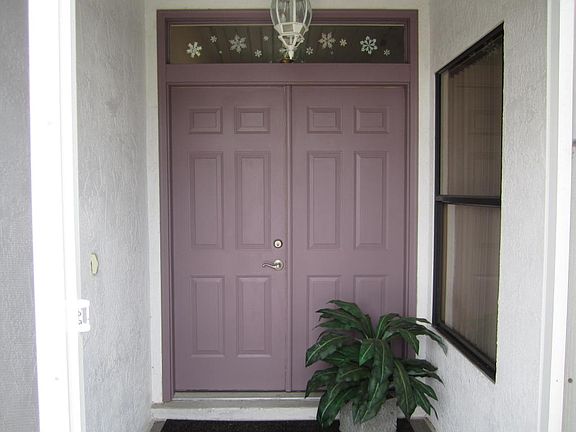 4th image of 3522 SE Hyde Cir