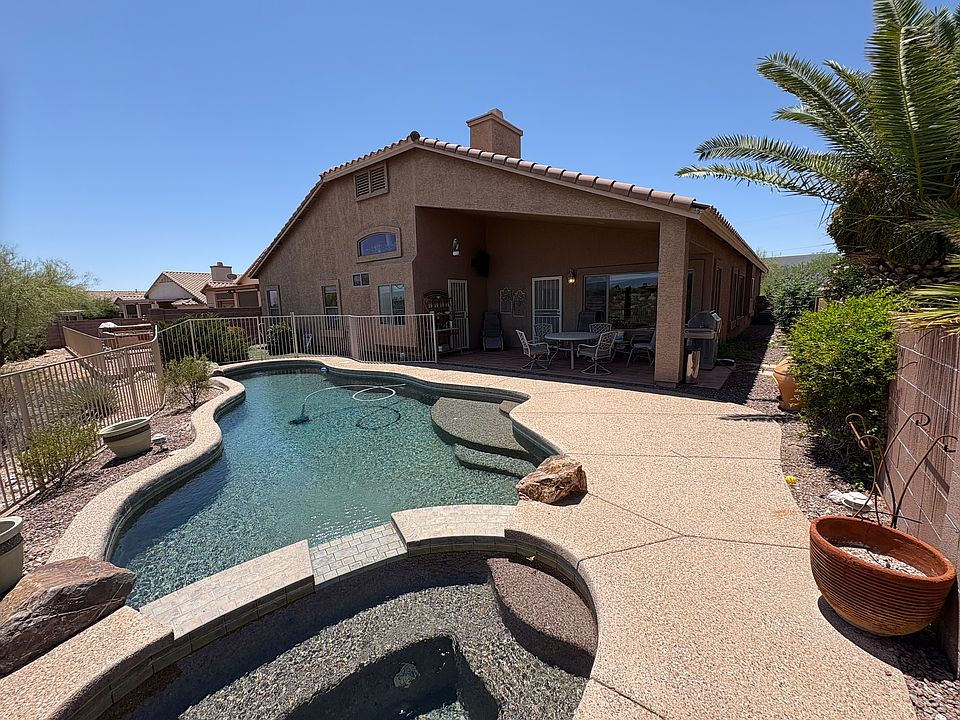 Hot tub, pool, and grill