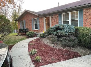 8501 Davelee Ct, Louisville, KY 40291