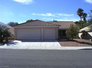 931 Pigeon Forge Ave, Henderson, NV 89015