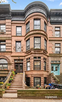 Rented by The Agency | media 19