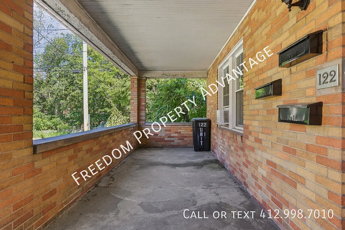 122 Secane Ave U2- Mt. Washington — Photo 2