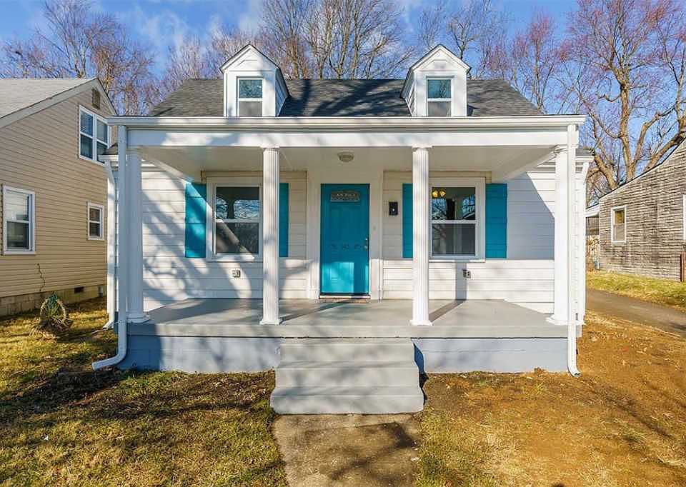 1st image of 943 Darley Dr
