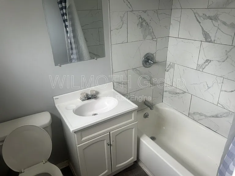 135 W Hendricks St #4 — Photo 8