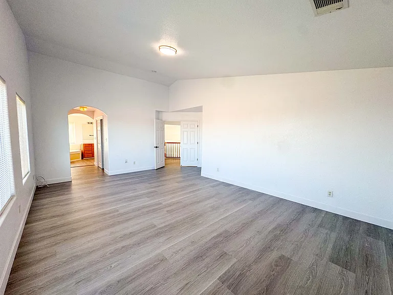 1033 Chenin Blanc St — Photo 10